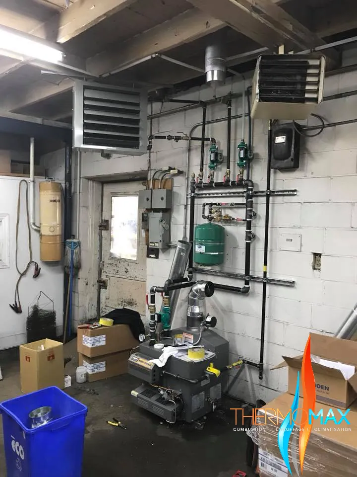 Chaudière au gaz naturel pour cabine à peinture — Canada Hydraulique Équipement