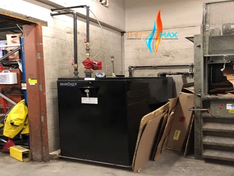 Réservoirs à l'huile et station de pompage — IGA Crevier
